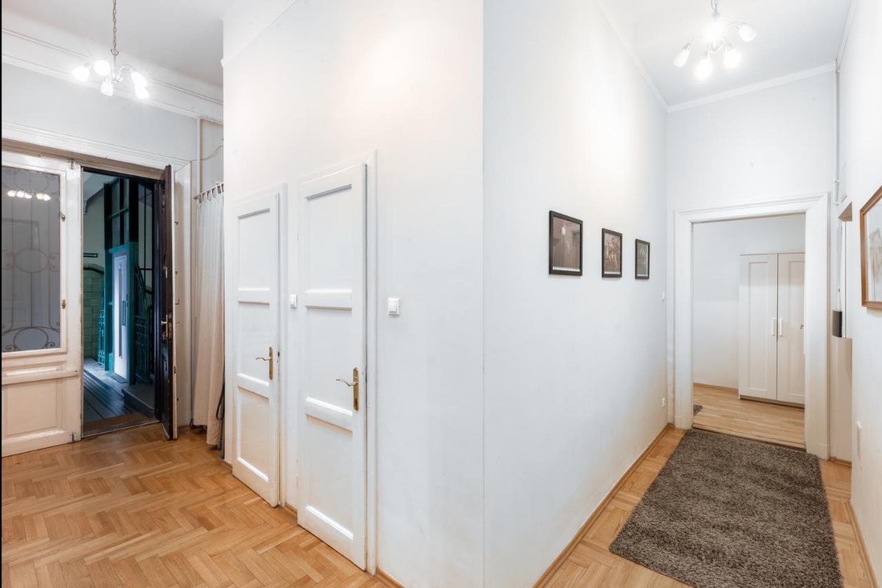 Apartament Orangehomes Kalvin Sq 2 Bedroom *